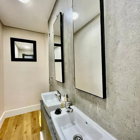 Habitación en casa particular Quartos Privados - Quinta Da Paz Santa Cruz (Madeira)