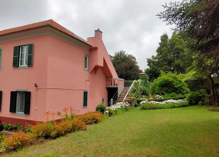 Quartos Privados - Quinta Da Paz * Santa Cruz (Madeira)